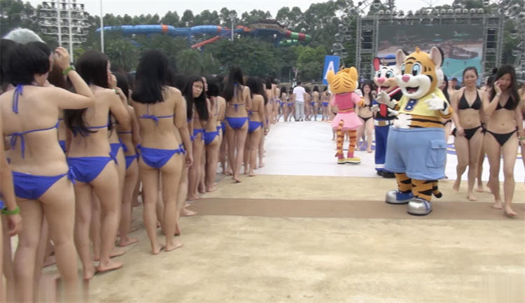 【11G+】高校泳池活动长隆水上乐园大学生风采魅力展示美女颜值短视频素材 第2张