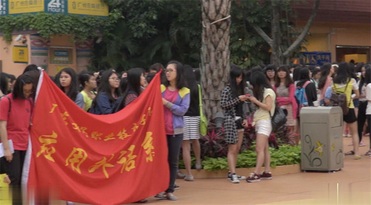 【11G+】高校泳池活动长隆水上乐园大学生风采魅力展示美女颜值短视频素材 第4张